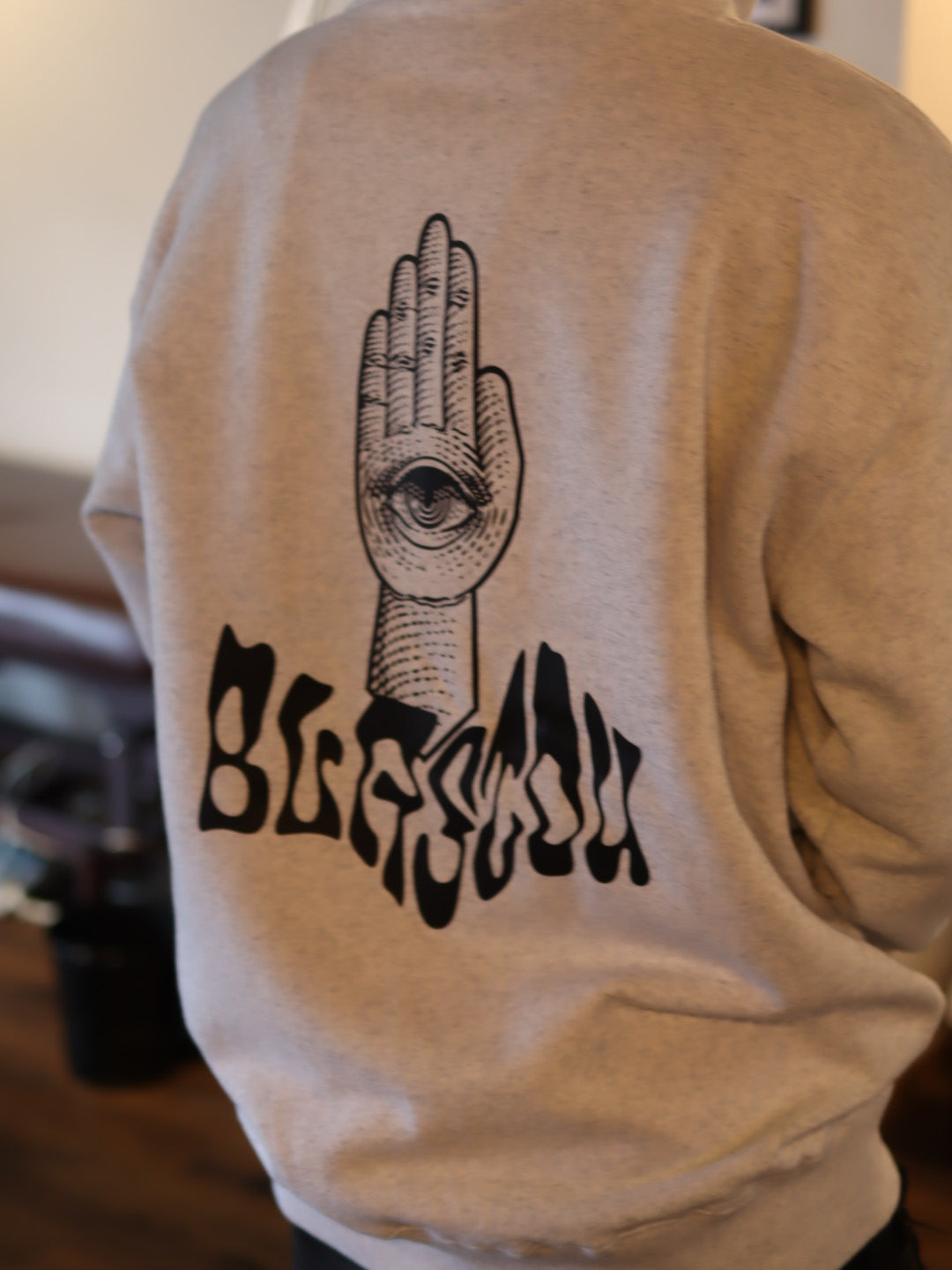 BLASTOU EYE HAND ZIP HOODIE