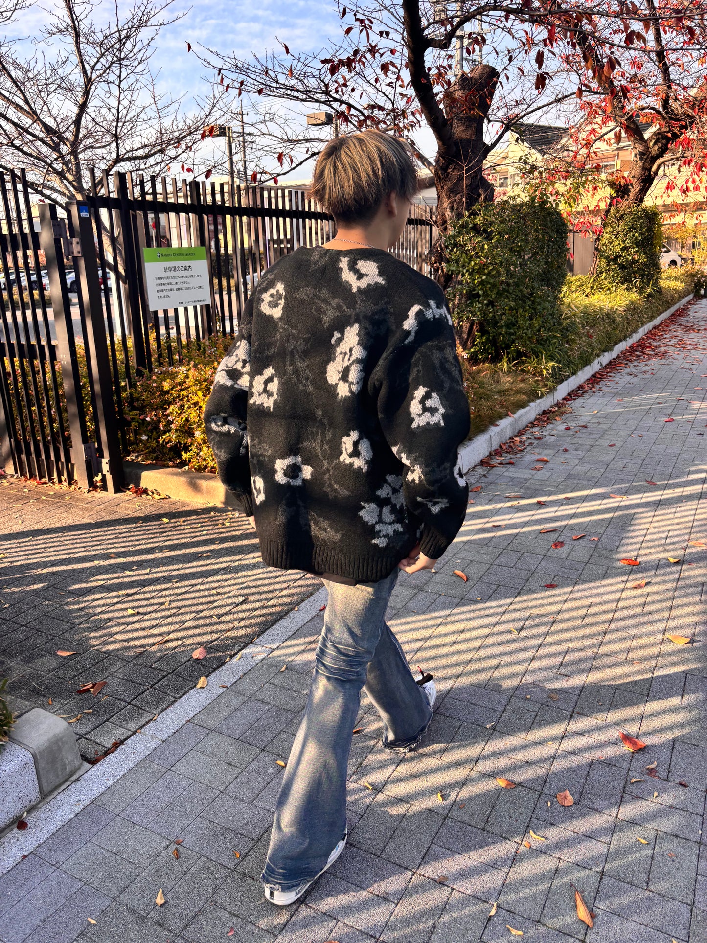 Many men many minds　モヘアタッチ総柄ニットカーディガン