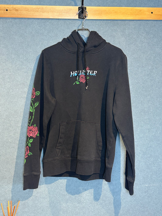 〈USED〉HOLLISTARプルオーバー Unisex sizeM